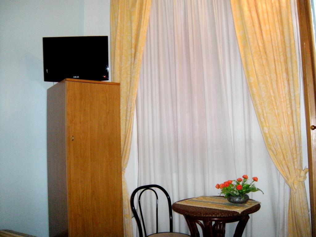 Hotel La Calabrese Isola Di Capo Rizzuto Cameră foto